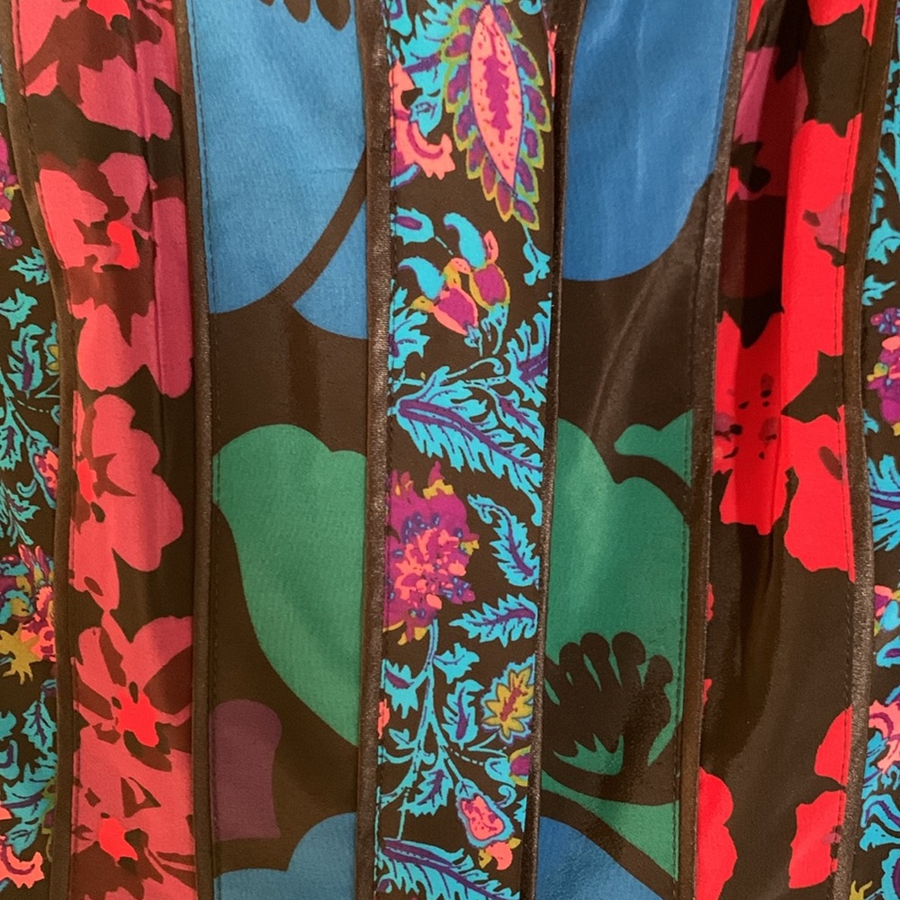 Coldwater Creek Button Down Top - Picture 4 of 11